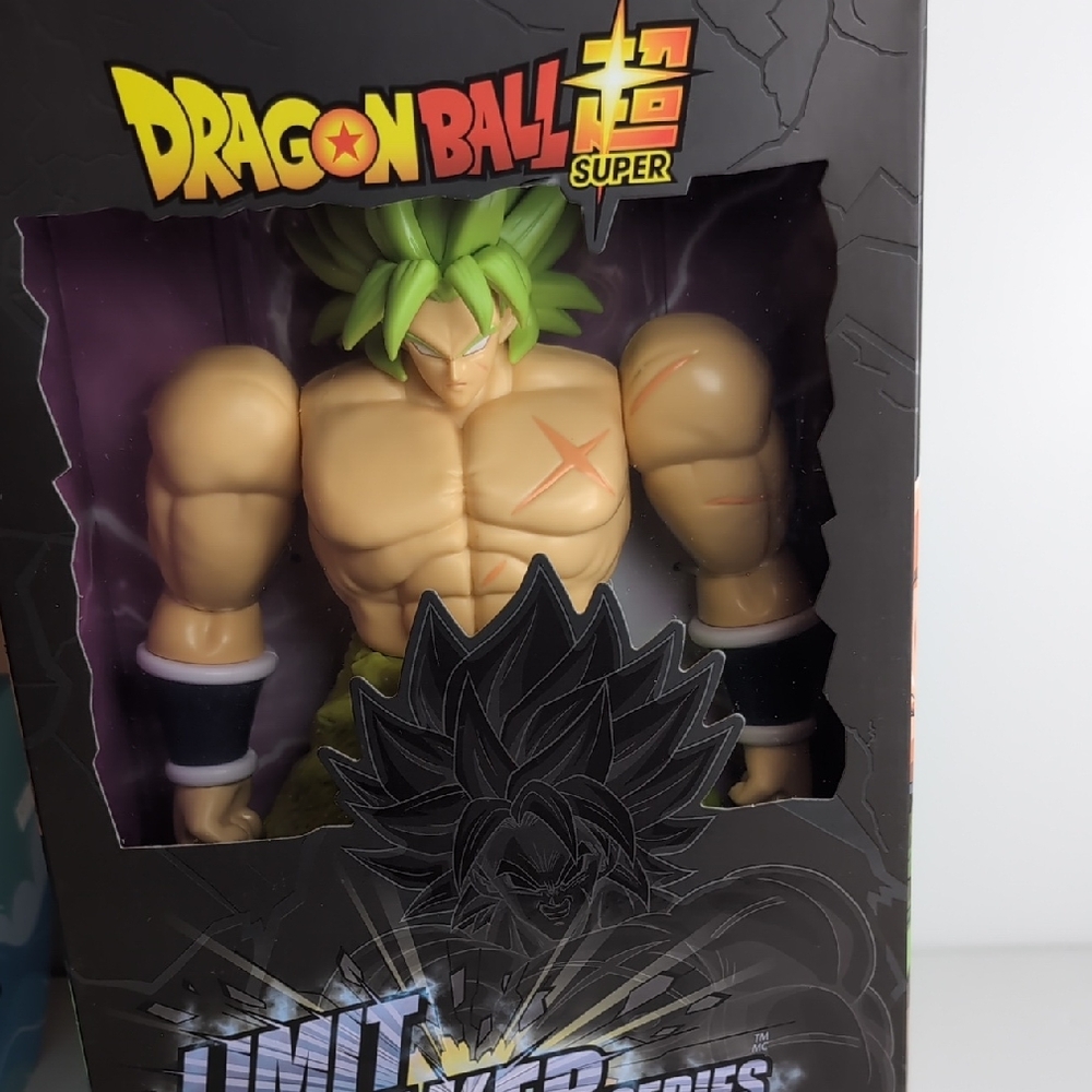13" Dragon Ball Super Limit BreakerSuper Saiyan Broly NEW & SEALED !! (Rare)